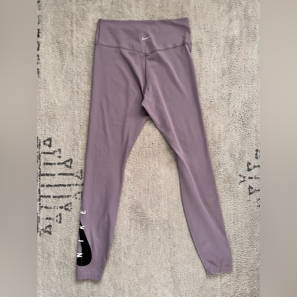 NIKE RUNNING SWOOSH 7/8 LEGGINGS IN PURPLE Size M - Picture 3 of 10